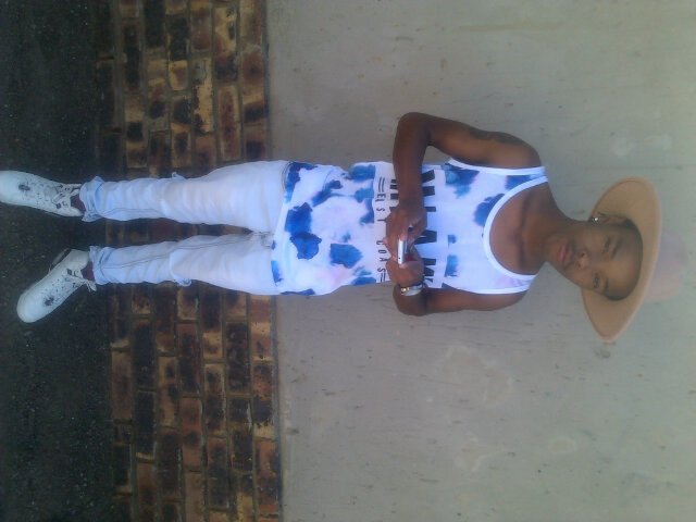 SefadiSefadi's tweet photo. good morning : ) ya'll hve a blessed Sunday . Take care .......#skizosaidit https://t.co/9IqNbI1glu