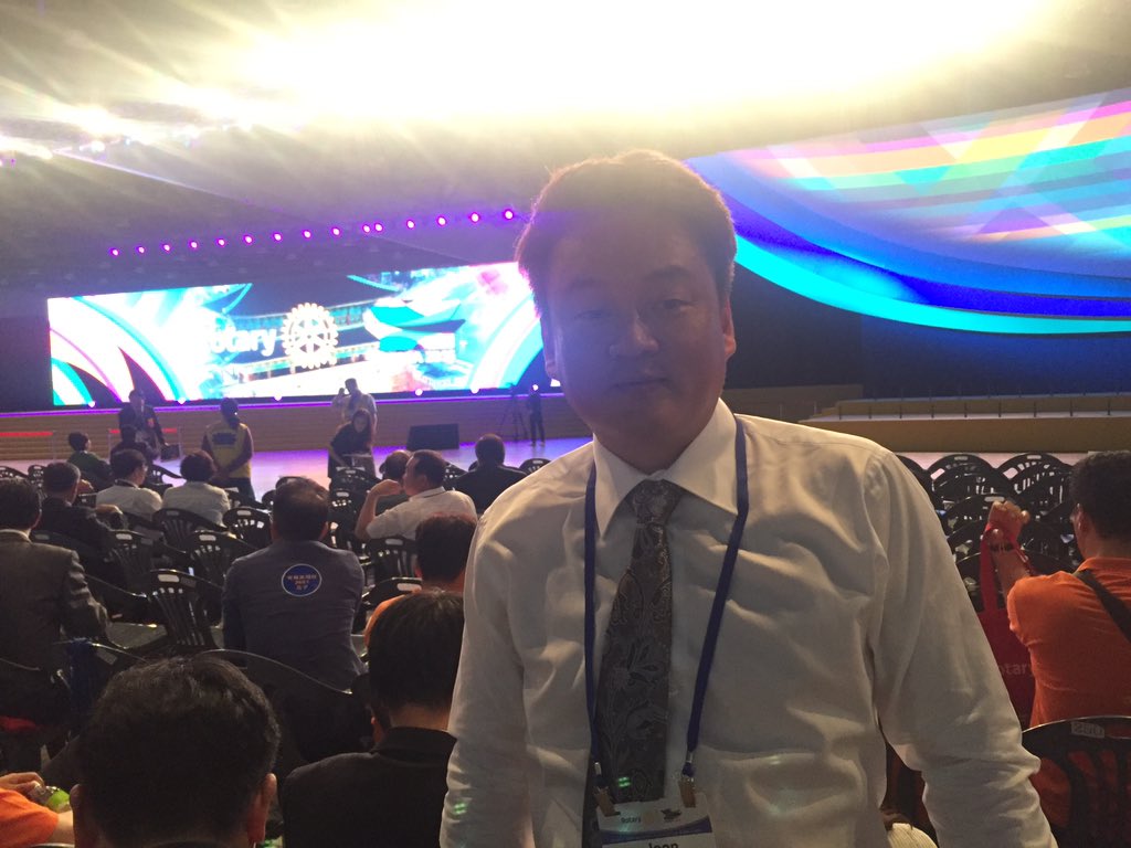 parkjoon1's tweet photo. 2016 Rotary International Convention Goyang KINTEX, Korea https://t.co/RombtNjJlr
