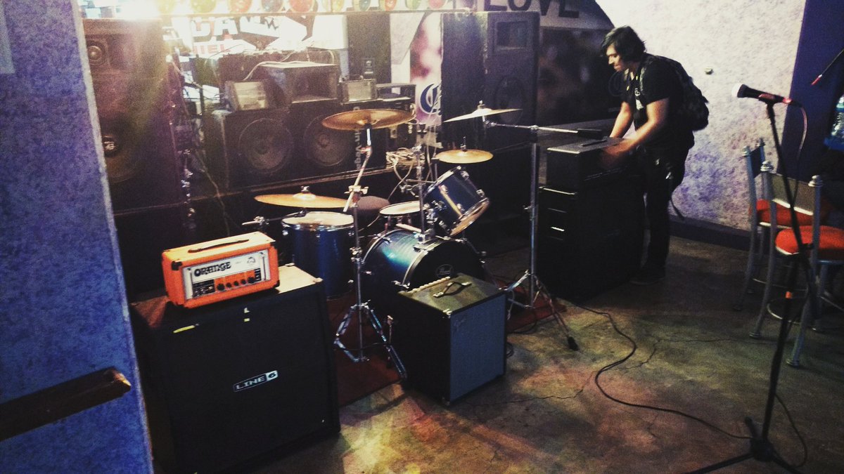 oceancitizens's tweet photo. Hubo show!! #OceanCitizens #Metalcore #ColectivoAttack https://t.co/BiVjMaNQ8Y