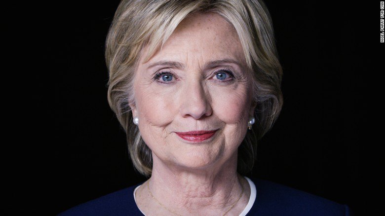 djred678's tweet photo. Erica Jong: Why I trust Hillary Clinton @CNNI https://t.co/qeK4skCYfZ #ImWithHer #ImWithErica https://t.co/YTSriduqAs