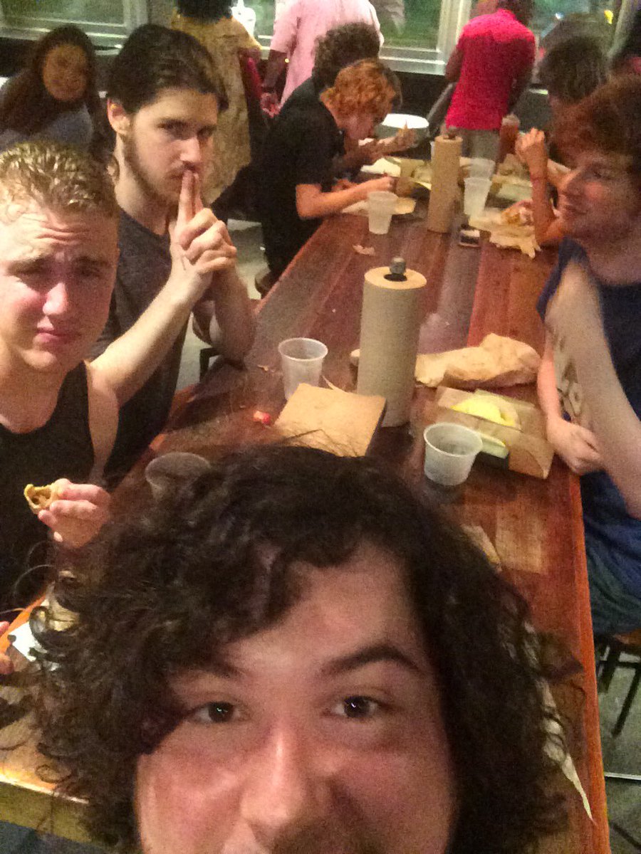 AnimalBarBand's tweet photo. @VelvetTacoFTW with our dudes from @ThrillBillMusic https://t.co/ryQZqyCVGK