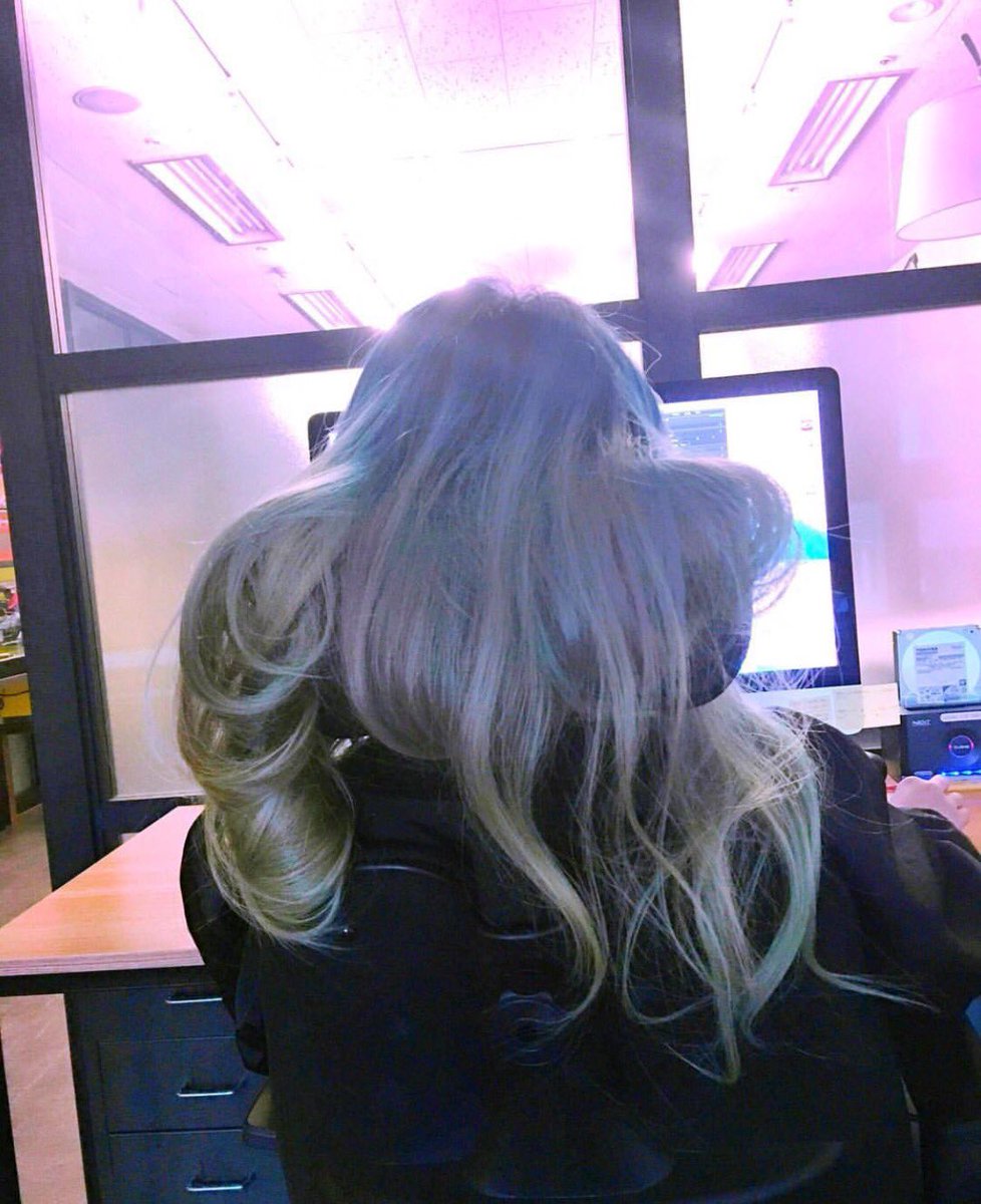 ponys92's tweet photo. 내 머리 ㅠㅠ https://t.co/TnHzYaOZoV