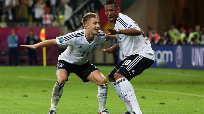 BVB's tweet photo. #Nachbarn
______________
Ab 17:45 Uhr live in der ARD #gerslk https://t.co/austAGXZii