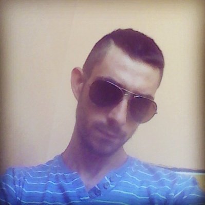 Blaster_Rap's tweet photo. Momento Stand by,Queriendo a los mios y cuidando mis círculos. https://t.co/DF2tFtbHpZ