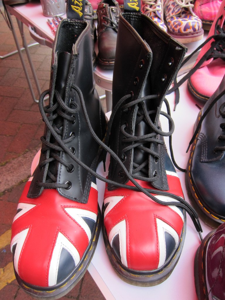 Never mind Kinky Boots how about some GR8 British #drmartens 
<a href="/MargateOldTown/">Margate Old Town</a> 
@blackcatmargate