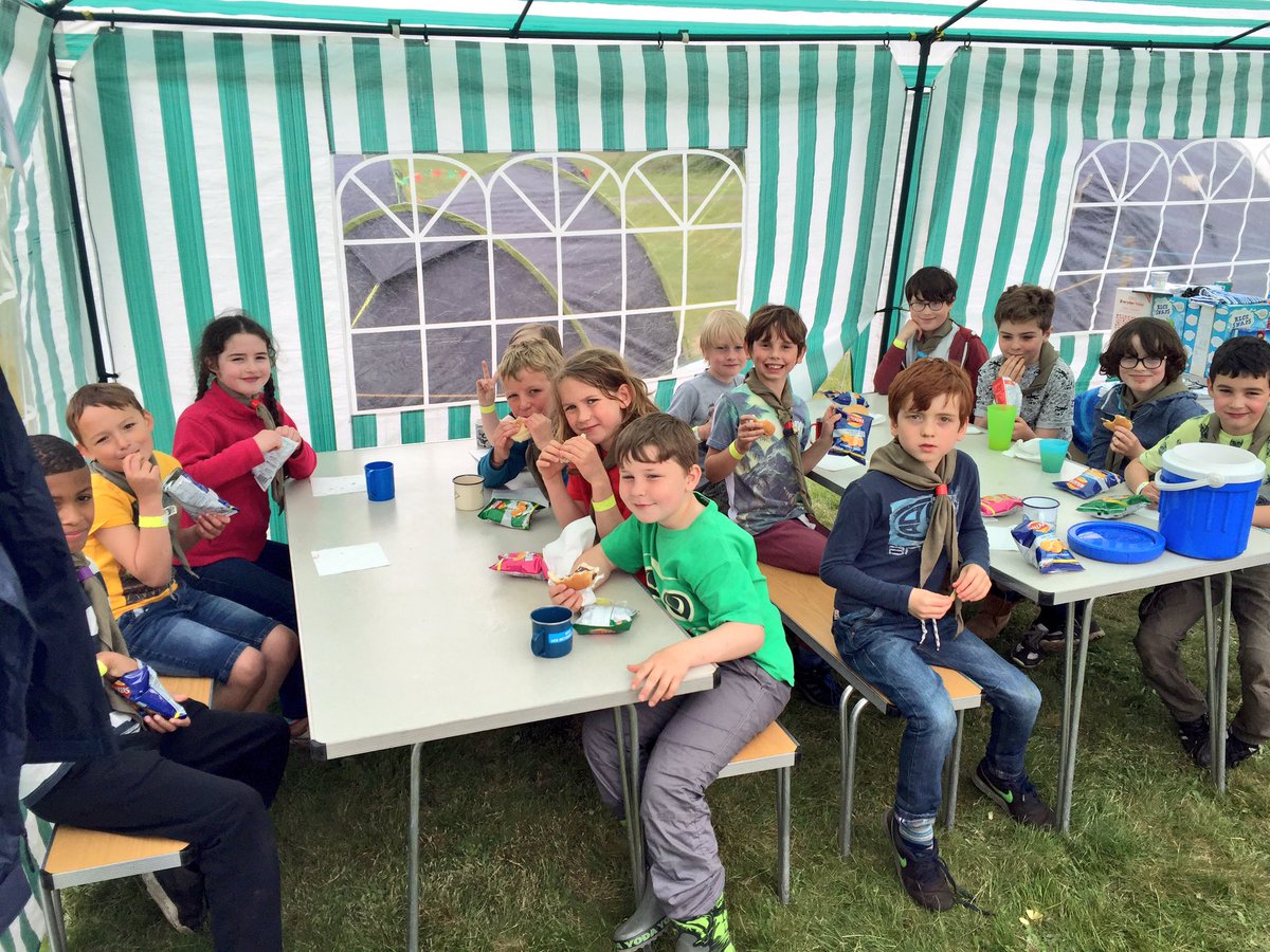 NottsScouts's tweet image. 24th Nottingham are having an absolute ball at @WalesbyForest #cub100 camp! All this fun &amp;amp; adventure is hungry work!