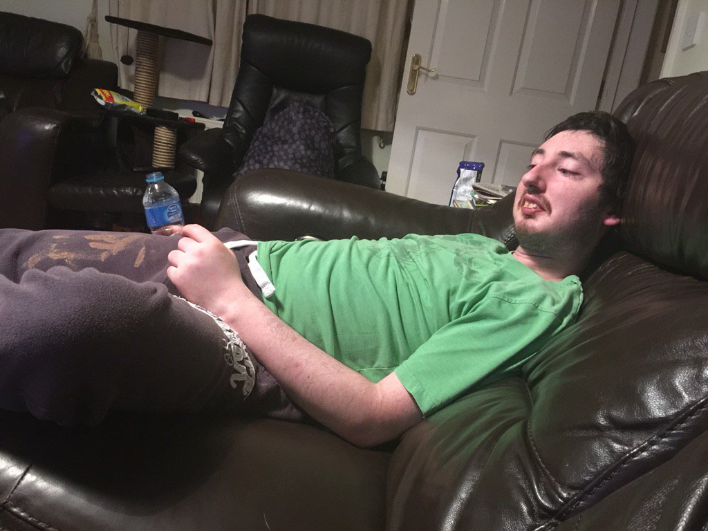 ChrissieTrow's tweet image. Not your &apos;service user&apos;. My family. Relaxed, chilled out, shoes kicked off. #notaproblem #homelife #notmakingitup