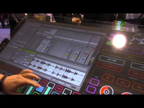 DJDailyNet's tweet photo. #DJ Emulator Elite from #SmithsonMartin for #Traktor: By Jaren Novacek ... - https://t.co/Q8ZmWnzzQl #RT #Retweet https://t.co/bUo8znbcJy
