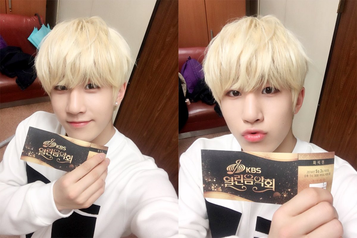 오늘은 드디어 열린음악회 하는 날!!! 으하하하항 얼마나 기다렸는지!! 저희가 열심히 준비한 퍼포먼스 기대많이해주세요~❤ #아스트로 #열린음악회 #커플 #젝스키스