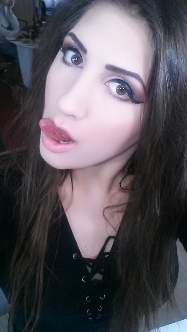 celinehudsonoff's tweet photo. #sundayfunday Live! @FullThrottle__ @Smut_Peddler @ONEMILLIONGIRLS  @SexyCreeps @BestPornPicsss  @JasminDotCom https://t.co/UvUQuTTAuE