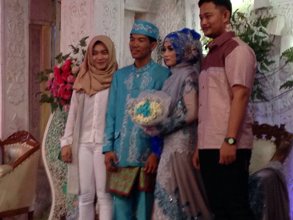 Selamat Menempuh Hidup Baru <a href="/MelyaPurnama/">melya purnama sari</a> &amp; Kamal, semoga sakinah, mawaah &amp; warohmah | cc <a href="/melya_purnama/">melya purnama sari</a>