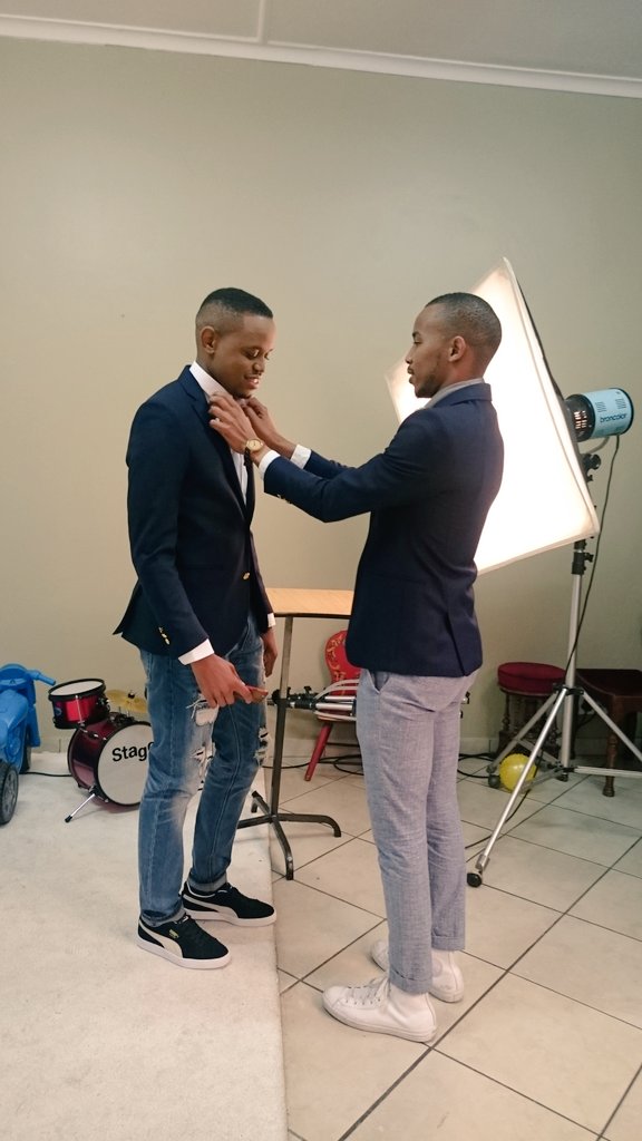 RhythmSessions's tweet photo. Dressed by @CSquaredSA. Dope sneakers from @PUMASouthAfrica.
#DapperMovement #RhythmSessions https://t.co/KRVV5JucxF