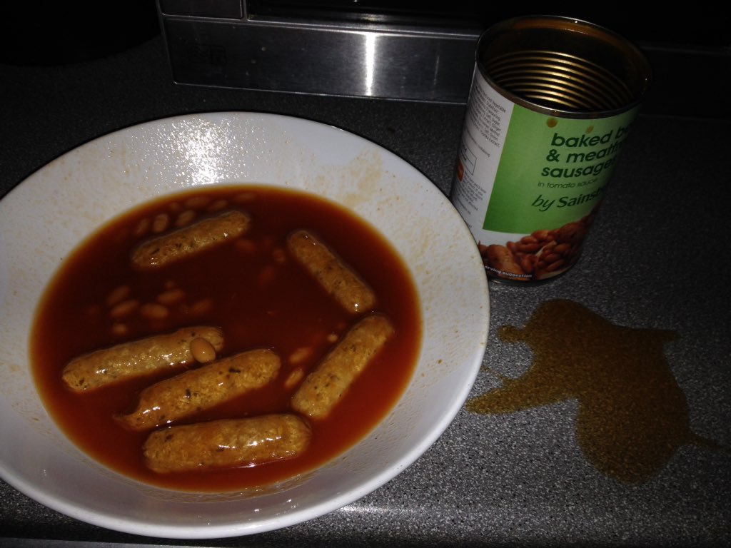 traineraddict's tweet photo. @sainsburys opened can of beans &amp; veg sausages, more like soup &amp; sausages, juice spilt while searching for beans? https://t.co/5ZVUHPMYTR