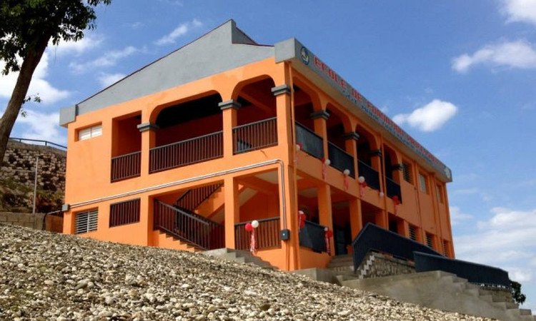 DailyGleaner's tweet photo. School in Haiti dedicated to former RCMP officer who died there making inroads https://t.co/0P9AO0pRUg https://t.co/llJQZwVbw8