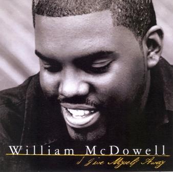 CoolFMPH's tweet image. #WrappingUp with @WilliamMcDowell ''I give myself away'' #SundayPraiseJam w @SEzekwesili
