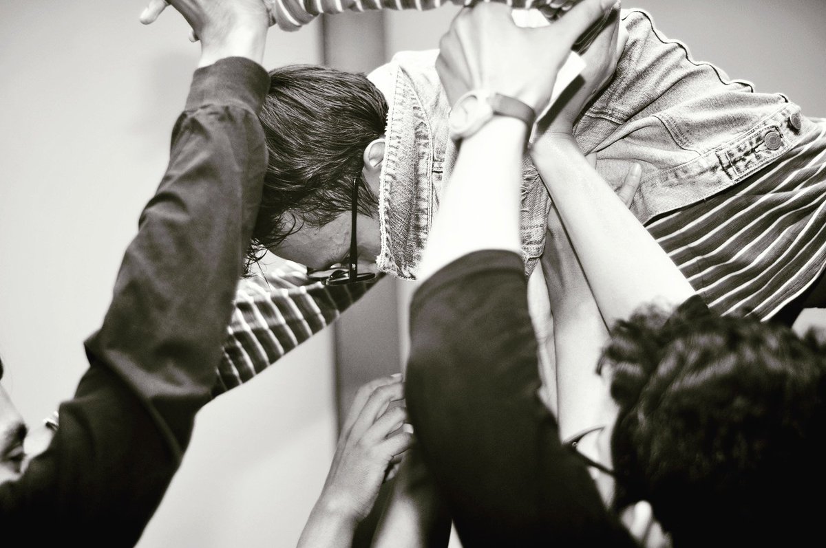 Teori RIOT FOR SATISFACTION semalam di @info.merdeka9  vol.1 "teorihariini" kalian luarbiasa liar dan berbahaya