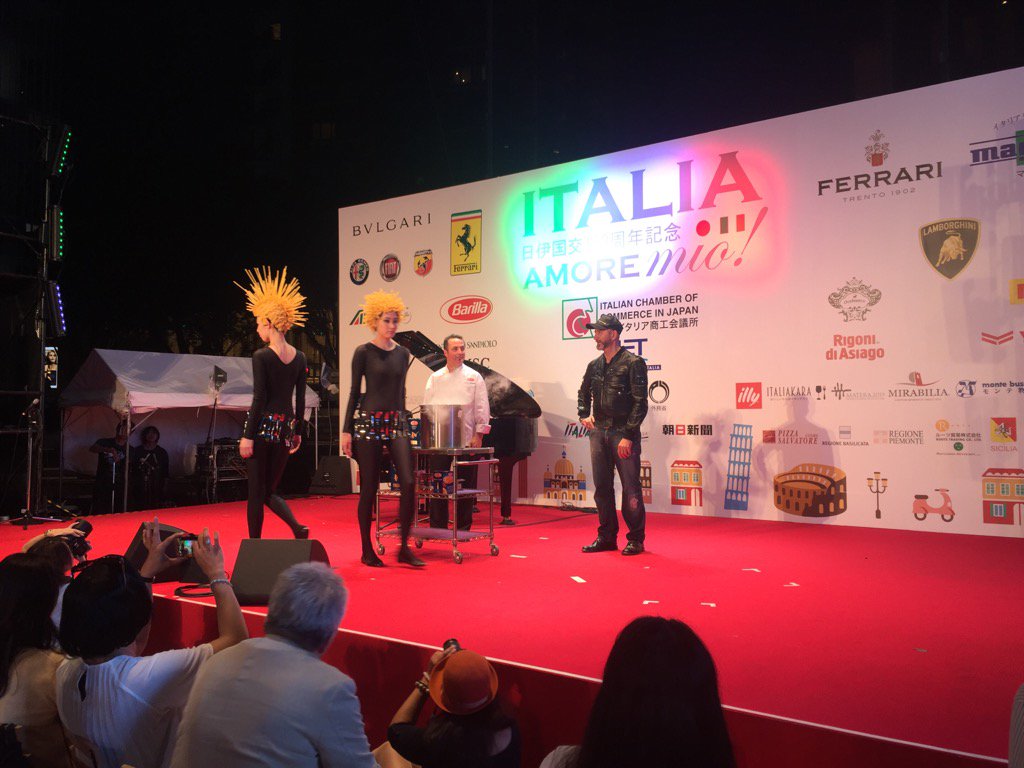 パスタヘアパフォーマンス！