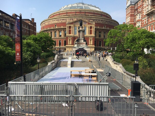 RedBullUK's tweet photo. View from the grandstand - gates for #RedBullHoldTheLine open at midday and the competition starts at 1pm https://t.co/imgt3qN0Sa