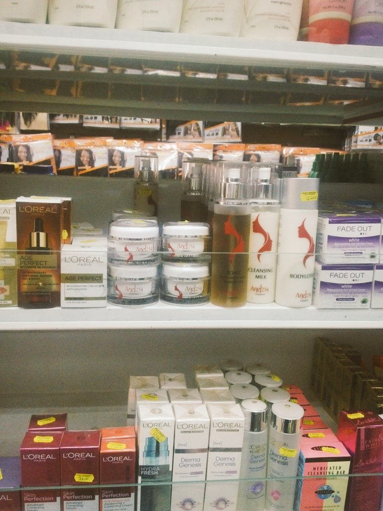 CherwonElly's tweet photo. @MissTichie @nairobi_kenya   @courierdan @citizentvkenya  get Anel254 products at super duper @AvaPharmacy  too https://t.co/QhQHIA6Z8D