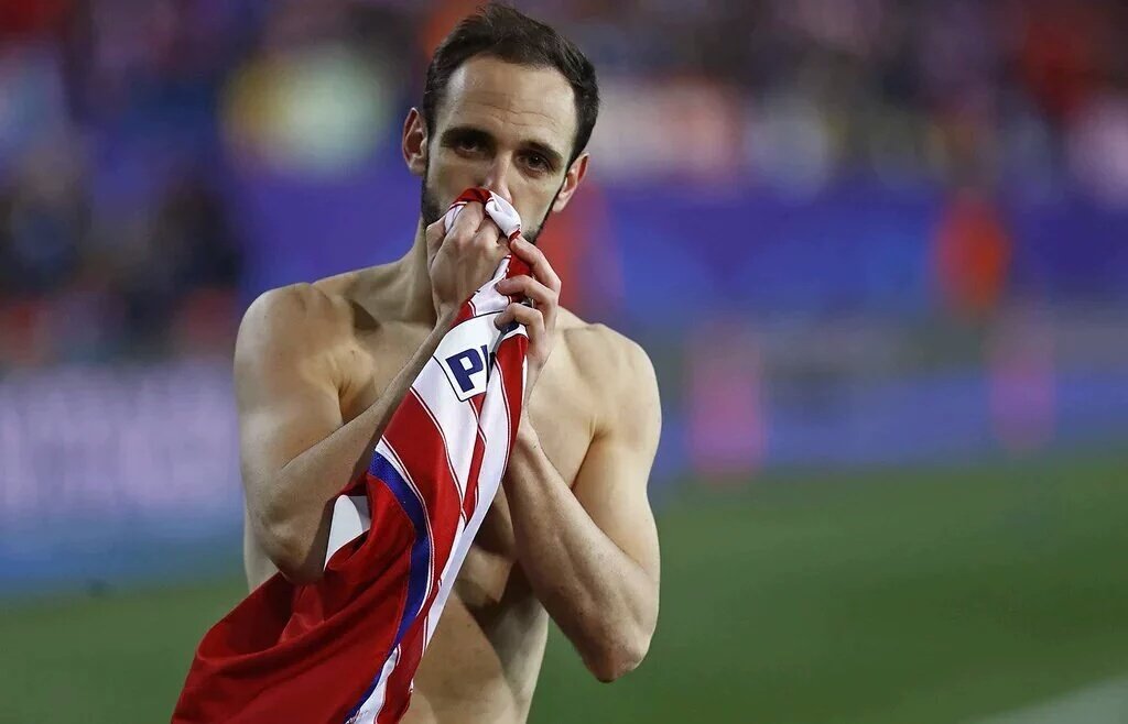 FA82Oficial's tweet photo. GRACIAS @Juanfrantorres por defender con honor y orgullo el escudo del Atleti. Tu con nosotros, nosotros contigo https://t.co/nV9NCYCDJD