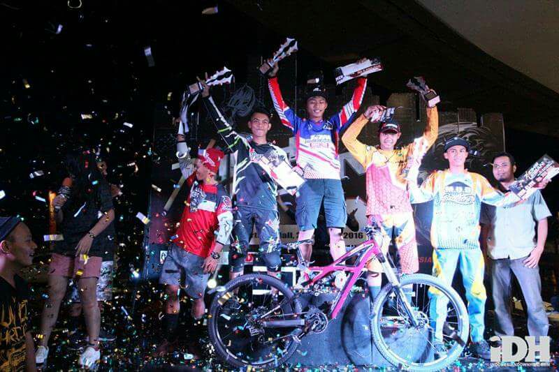 Juara Men Elite #IndonesianDownhill #76IDHURBAN2016