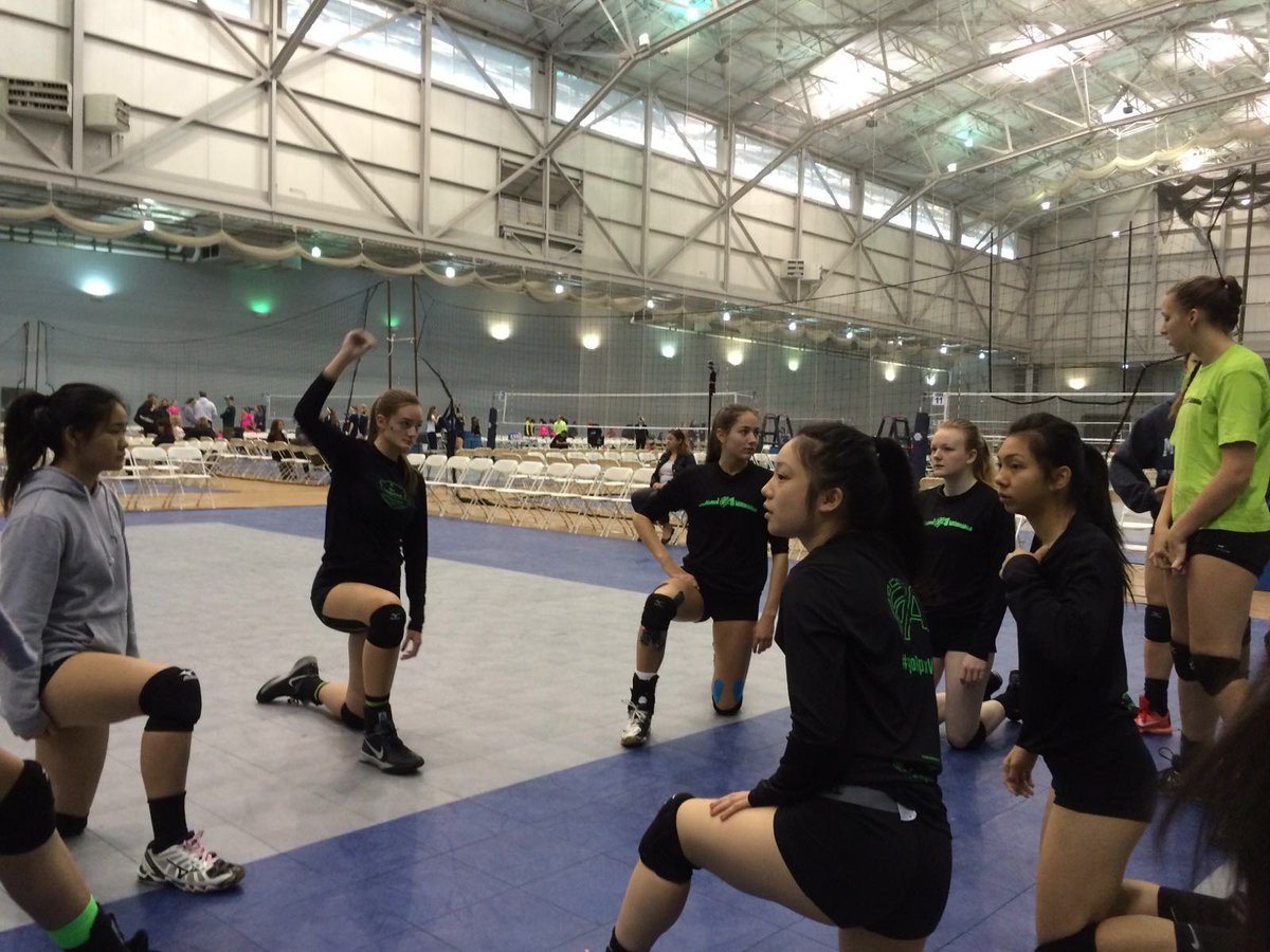 ApexVolleyball's tweet image. Avs are ready to roll bright and early on day 2 of #ECCVB #GoApexVC