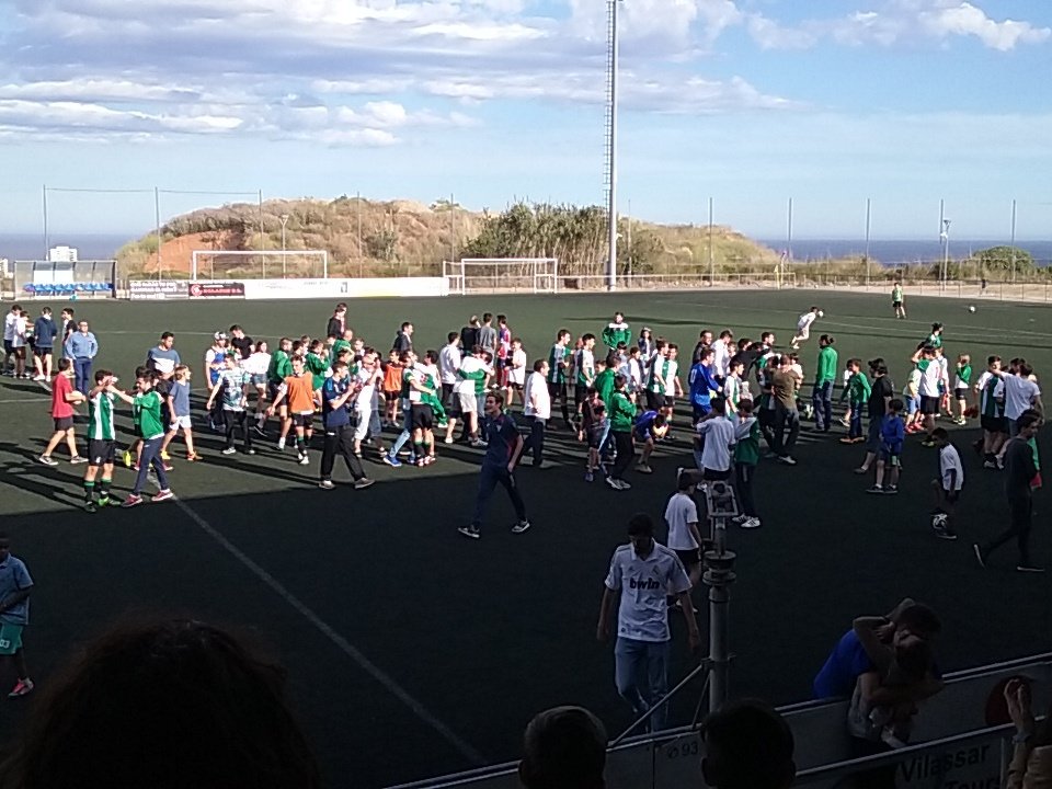 bbt016's tweet photo. Campions al més pur estil #rcde. Gol de la victòria al descompte. #objectiupreferent assolit Enhorabona! #Vilassar https://t.co/OBopdYdjvy
