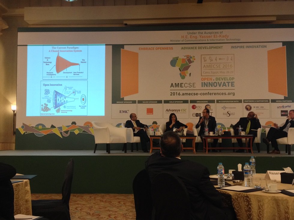 aselshikh's tweet photo. #AMECSE panelists: Discuss #ClosedInnovation vs. #OpenInnovation Models for #Entrepreneurship @ #SECC #ITIDA #Egypt https://t.co/LLbfLOVUP3