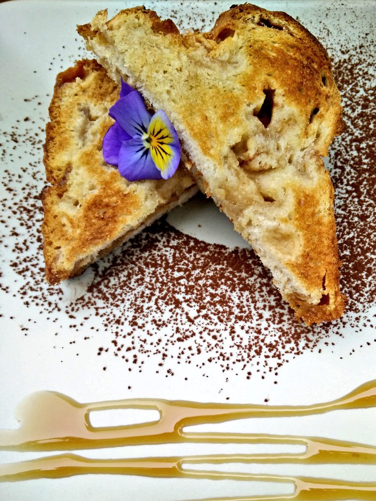 PINTnoord's tweet photo. Culinaire biertocht.
Ketter van @BaxBier 
Suikerbrood tosti met Rochefort. https://t.co/FHYTuHe66L