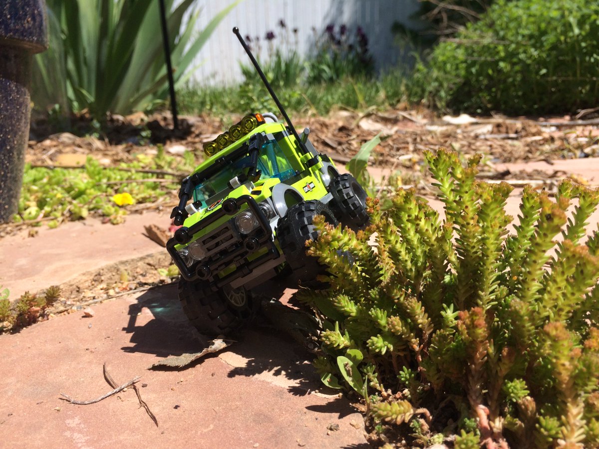 ktatroe's tweet image. Best off-road truck in a long line of great off-road trucks by @LEGO_Group. #VolcanoExplorers
