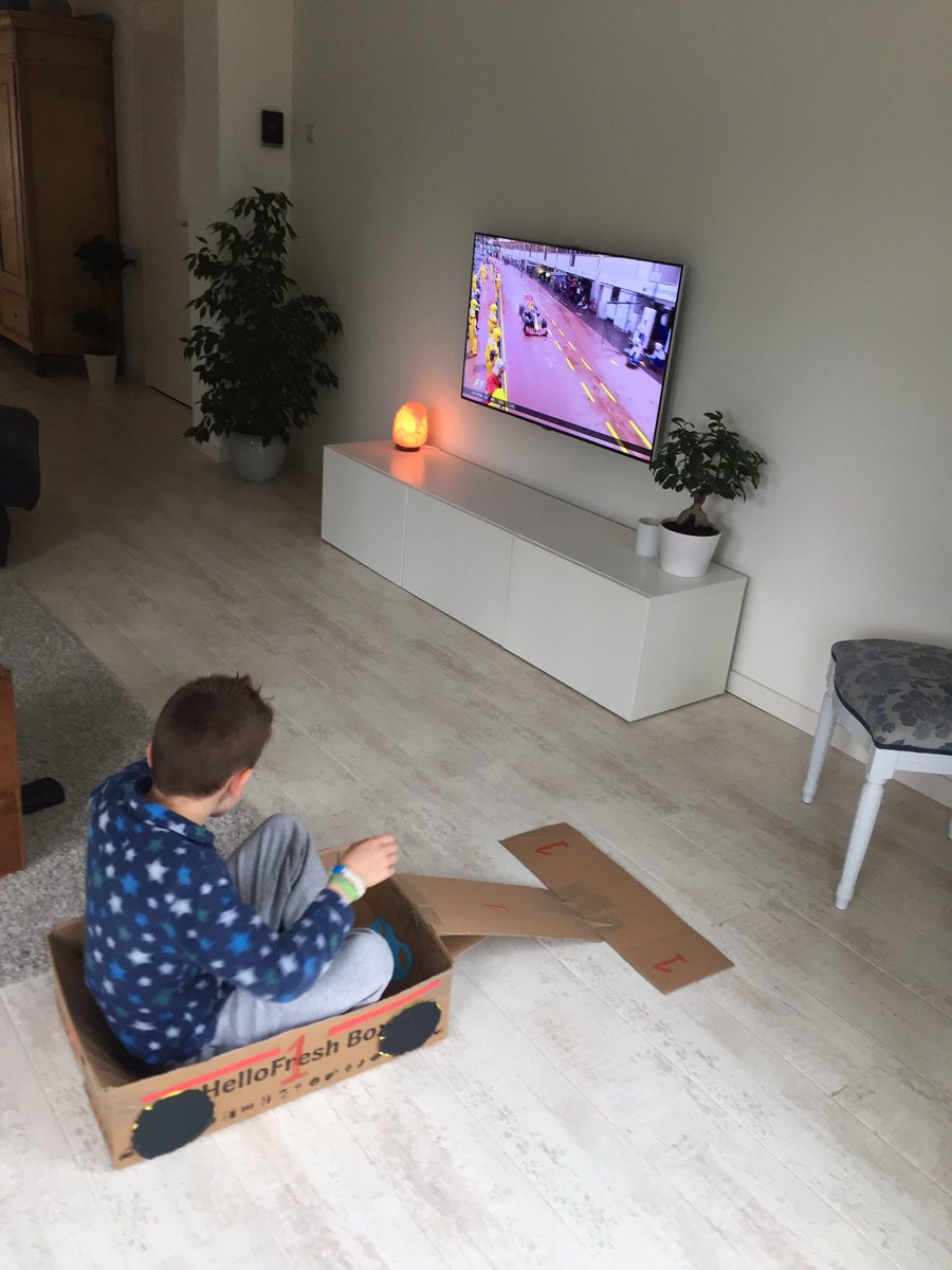 pbremmers's tweet photo. Watching #F1Monaco @Max33Verstappen with @HelloFreshNL https://t.co/vjAFeP09yK