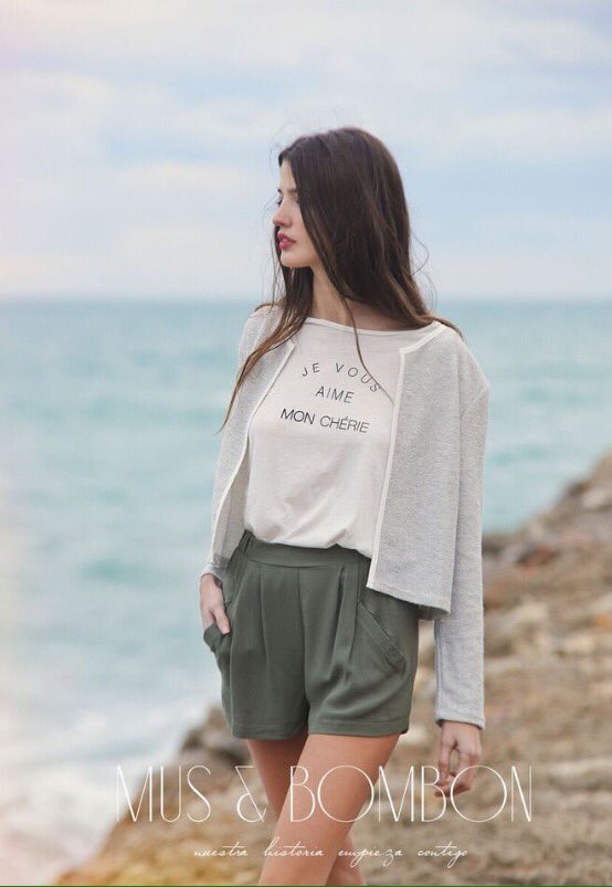 loreto_mbs's tweet photo. Mus&amp;Bombon nueva colección ropa de verano https://t.co/LTQAMRFZIm. 👒💛 https://t.co/dA5YCLiMee
