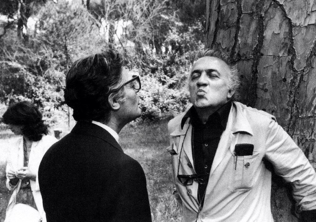 distractedfilm's tweet photo. Marcello Mastroianni and Federico Fellini. https://t.co/jGbySH3jeX