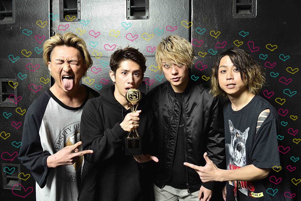 ORI_T10969's tweet photo. 初タグです
ONE OK ROCKに一生ついていく
RTお願いします🙏

#ONEOKROCK
#OORerさんと繋がりたい 
#OORerさんRT 
#ONEOKROCK好きな人RT 
#RTした人全員フォローする https://t.co/dB9RYXzD4F