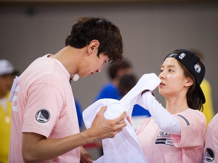 DontWalkButRunn's tweet photo. Behind the Scene Pictures of RM Episode 301 '7 vs 300 Part 2' © sbs_runningman_sbs #KwangMong #YooLee #Wangko #Girin https://t.co/sHuoaqRFiU