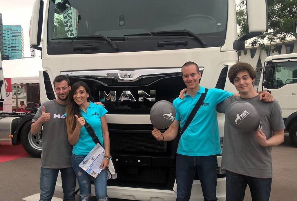 Gran experiencia con #MANtracker en esta primera edición de Sólo Camión, en Hospitalet! Gracias chicos por ser tan …