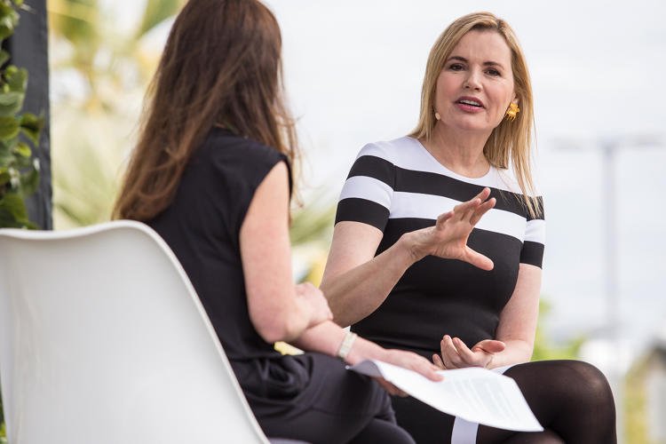 FastCoCreative's tweet photo. Geena Davis opens up about why Hollywood is at a turning point in gender equality https://t.co/88dGCBTuVJ #FCLA16 https://t.co/RcvKxsyBvo