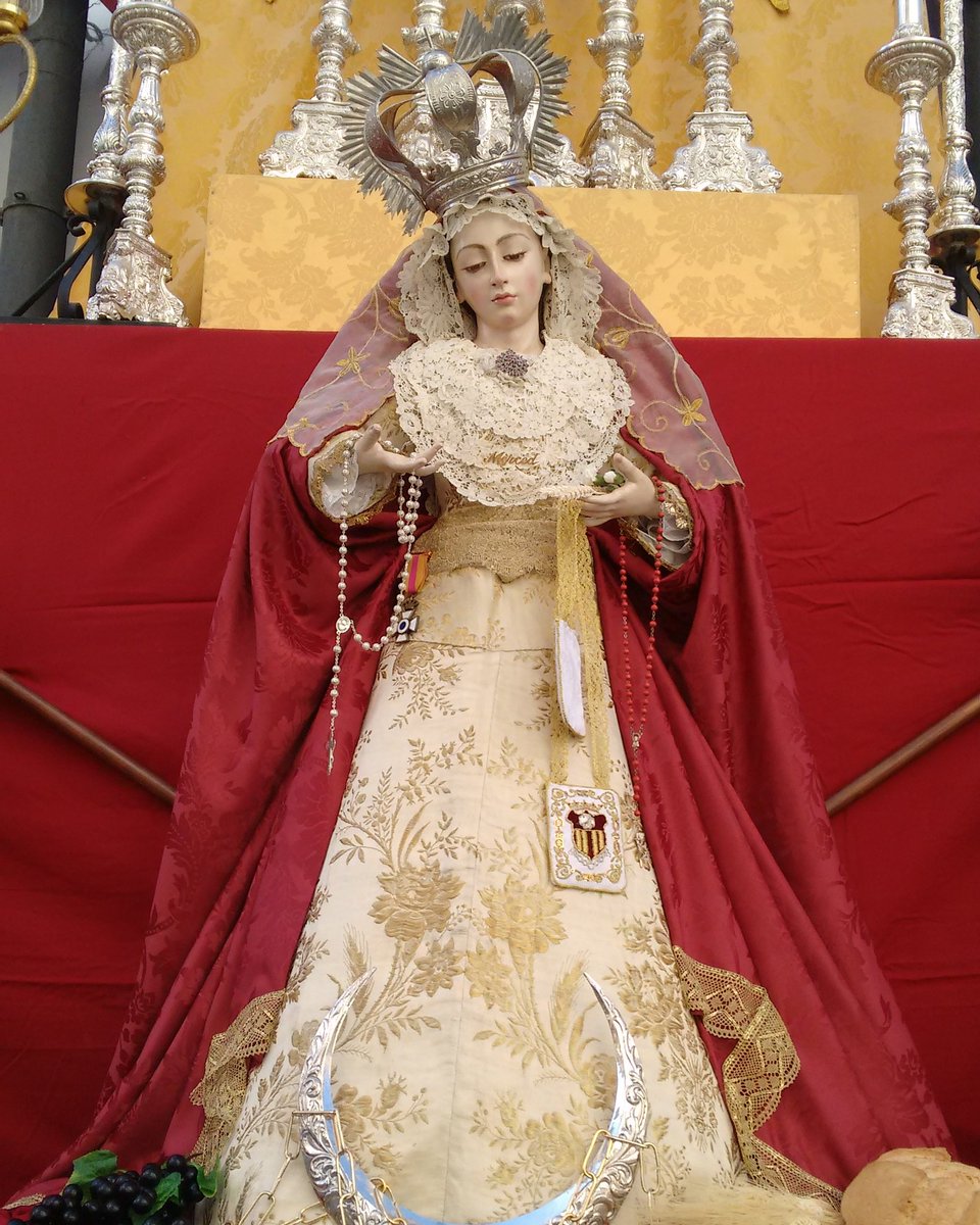 SepulcroBaza's tweet photo. Este es nuestro altar de corpus de la Agrupación este año... Esperamos que haya gustado a todo el pueblo de Baza https://t.co/DGA986xbP6