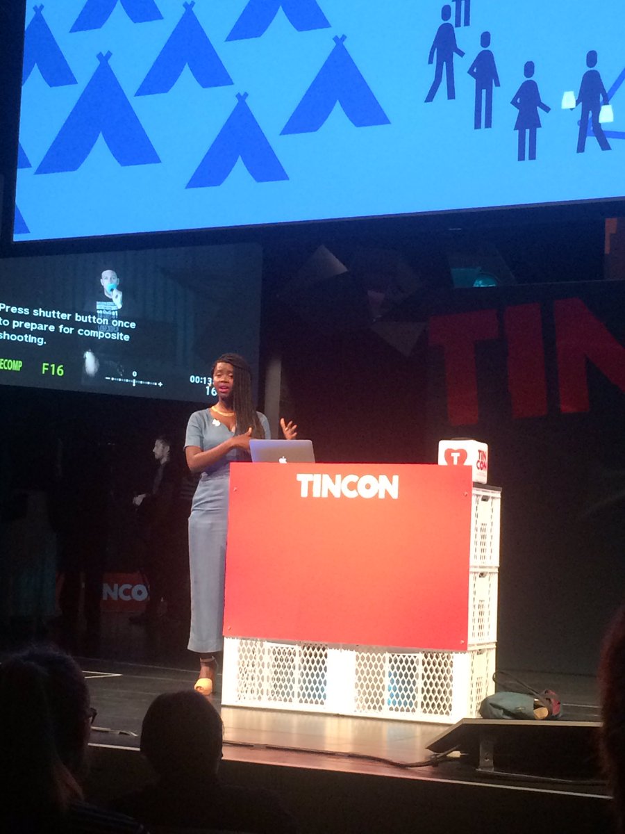 Bewegend: @Clemantine1 erzählt von jahrelanger Flucht aus Ruanda und was eigentlich Identität ausmacht. #TINCON