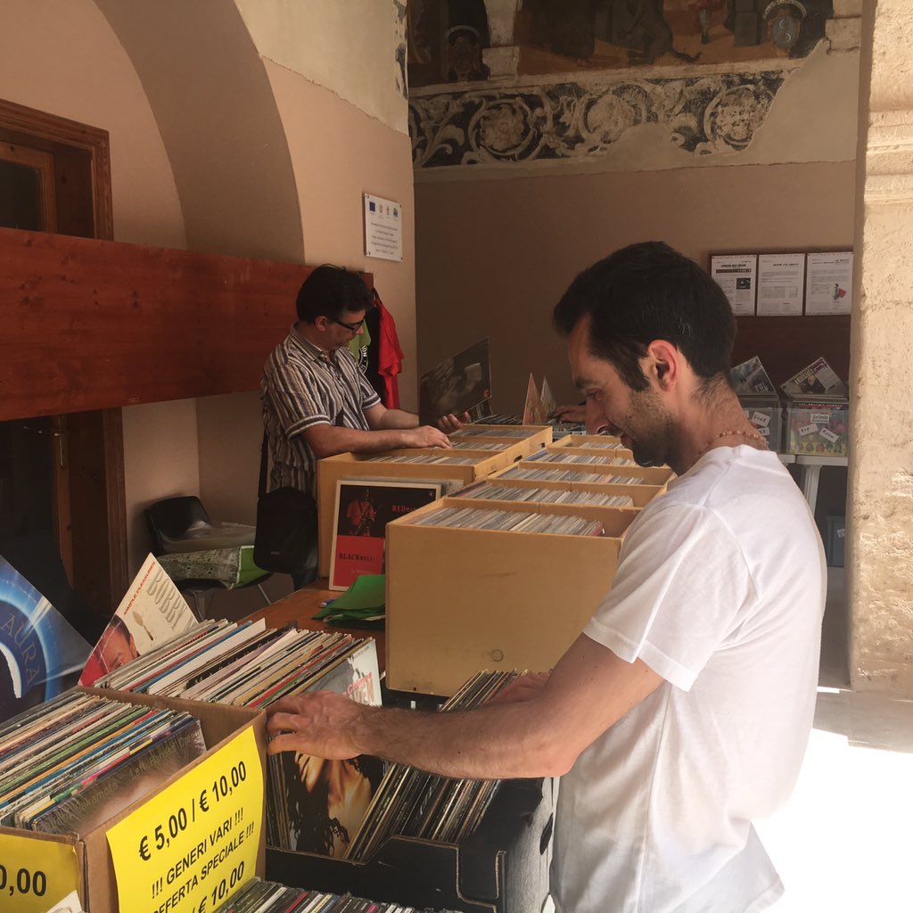 TrackZeroLab's tweet image. Quando discordia è una parola bellissima #discordia2016 bit.ly/discordia-fier… #fiera del #disco in #vinile e #cd