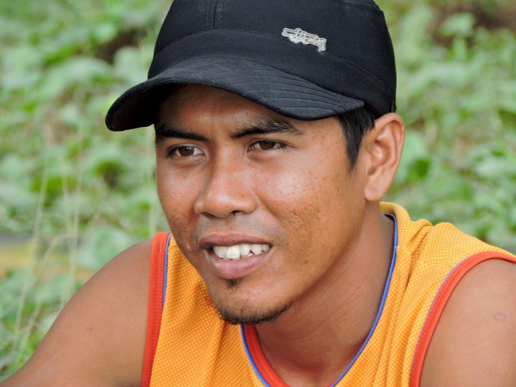 sumaprayers's tweet photo. Pray for the Bengkulu Malay to discover that Jesus is the greatest catch. Pray for them to become fishers of men. https://t.co/dpU0rLo8kO