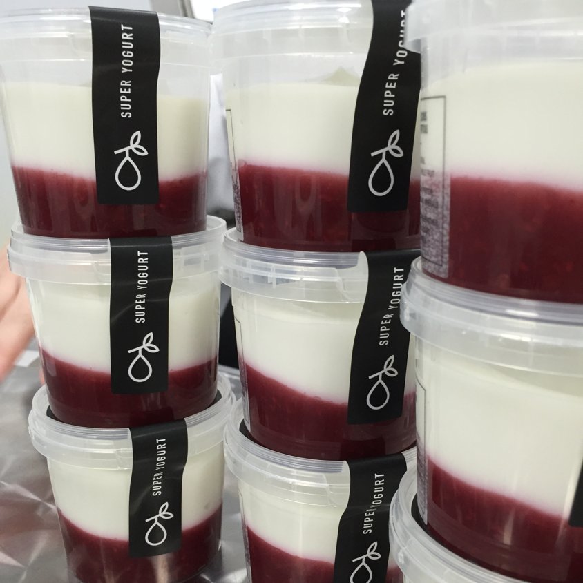 nutmegandhive's tweet photo. Images from our latest batch - Raspberry Super Yogurt!
#superfood #yoghurt #protein #london #eatrealfood #breakfast https://t.co/Sj62ZQ1MuU