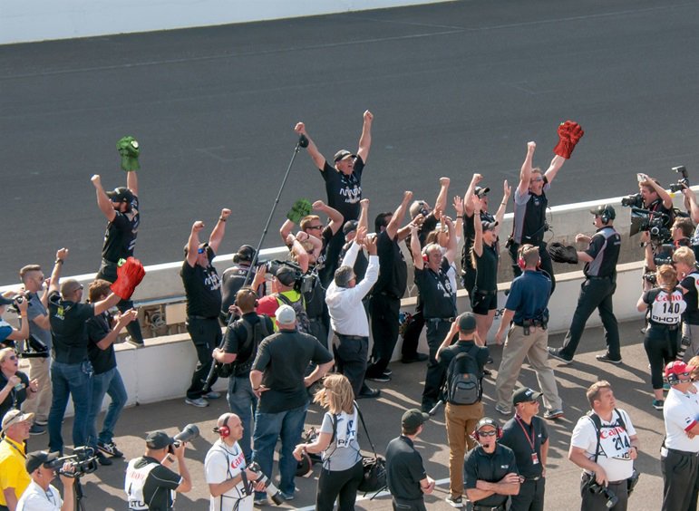 UBERFIST's tweet photo. Who do you think will be in the winners circle for the Indianapolis Motor Speedway? Comment below! https://t.co/QbEGMder4c