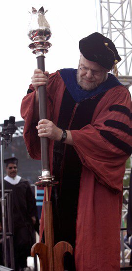 jahendler's tweet image. Hard at work #RPIcommencement #rpi