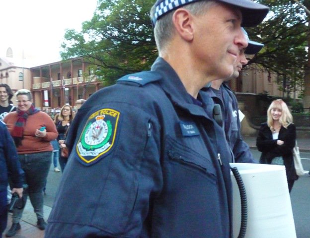 FierceDinosaur's tweet photo. #nswpol #MARCHAGAINSTMIKE  #Baird fascist police confiscate sign #auspol #PutLNPlast https://t.co/3BULA1E0vl