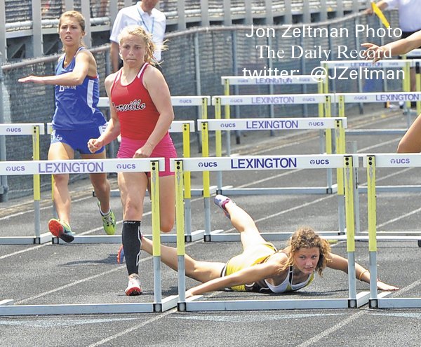 JZeltman's tweet photo. See today's @TheDailyRecord for local sports results from a big day yesterday. @ORedRiders https://t.co/knA141BUMl