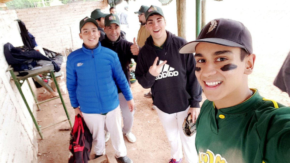 Universitarios ⚾🏅 <a href="/AComandone/">Andres</a> <a href="/FedeSfreddo/">GODOFREDDO</a>