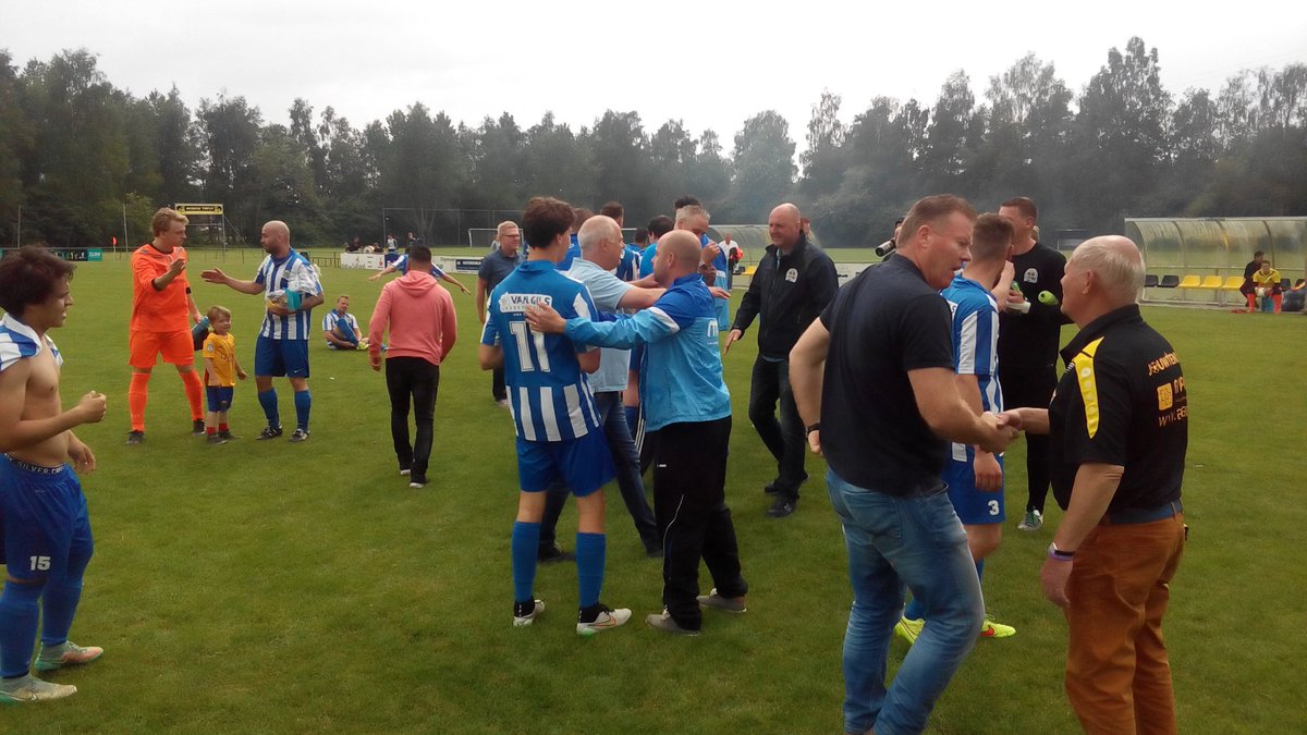 VVOldenzaal's tweet photo. VV Oldenzaal gepromoveerd naar de 3e klasse #Oldenzaal #nacompetitie #amateurvoetbal https://t.co/agqGYE4IGD