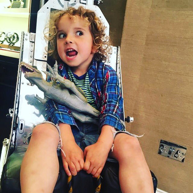 BremontMilitary's tweet photo. Future fighter pilot! By far our favorite #Bremont #ejectme photo. Even dinosaur is terrified. Thanks @Mattopettit https://t.co/Rod4zAkr84