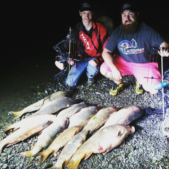 Bowfish247365's tweet image. Fan Photo Submission by: troy_walters29 &amp;gt; We got in to some slobs on the Susky #amsbowfishing #HoytArchery #lancast…